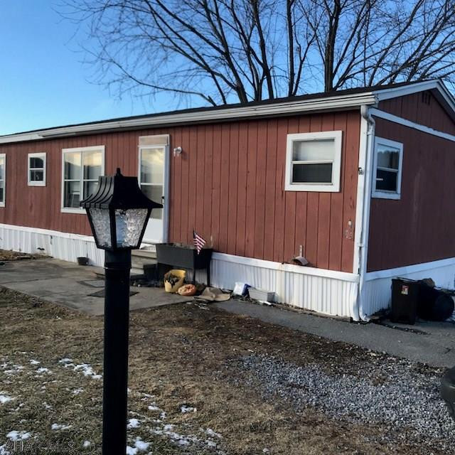 Nice 2 bedroom mobile home for easy living or second home. Newer drywall , flooring carpet 2014, new roof 2017, needs some cosmetics but priced to sell quickly