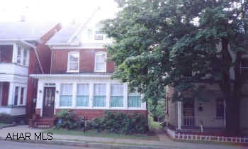 Brick 2.5 Story