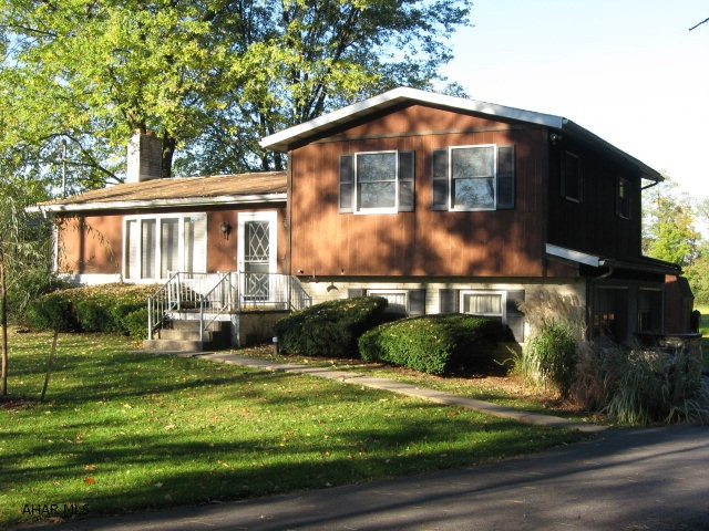 Multi-level home on a private, wooded lot. High efficiency furnace only 2yrs old. Plus new high efficiency wood stove in lower family rm. Large covered deck.