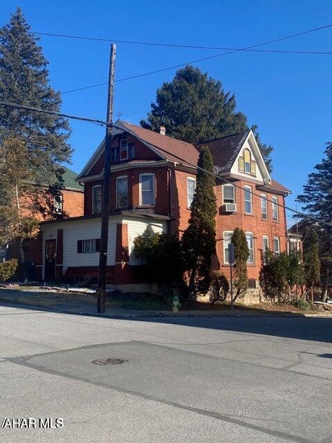 Large duplex with spacious rooms situated on a corner lot.   First floor apartment has two bedrooms and one bath.  Second floor apartment  includes finished third floor for a total of three bedrooms and one and a half baths.  There is a garage for work shop area.  
Good investment property or first time buyer's opportunity to start building equity.  Live in one unit and let the tenant pay the mortgage.