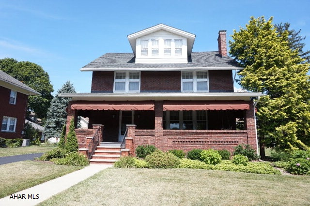 This is an absolutely beautiful, immaculate, well maintained, 4 bedroom, 1.5 bath, 2.5 story brick in Columbia Park. Many wonderful features. Hardwood floors, beautiful woodwork, large living room with gas fireplace, spacious bedroom/bonus room space on attic floor. Attractive decor, paved driveway with detached garage, wonderfully landscaped yard. This is a home not to miss.