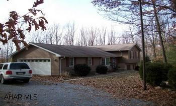 Nice split level on a private setting.  Approximately 18+ acres. As-Is purchase. No disclosures. Buyer assumes responsibility of having utilities turned on for any/all inspections.  Agents - total 5% commission, split evenly. Nice split level on a private setting.  Approximately 18+ acres. As-Is purchase. No disclosures. Buyer assumes responsibility of having utilities turned on for any/all inspections.  Agents - total 5% commission, split evenly.