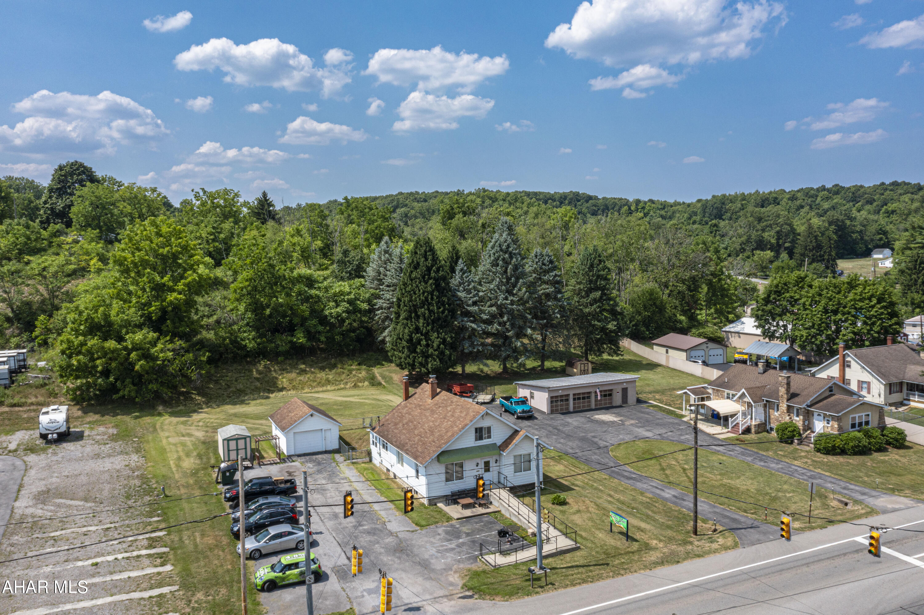 Greenwood - Commercial Sale