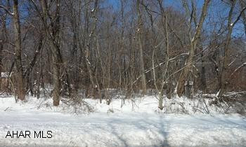 GREAT BUILDING LOT WITH ALL CITY UTILITIES AVAILABEL. CRICKET KNOLL. GREAT BUILDING LOT WITH ALL CITY UTILITIES AVAILABLE. CRICKET KNOLL.