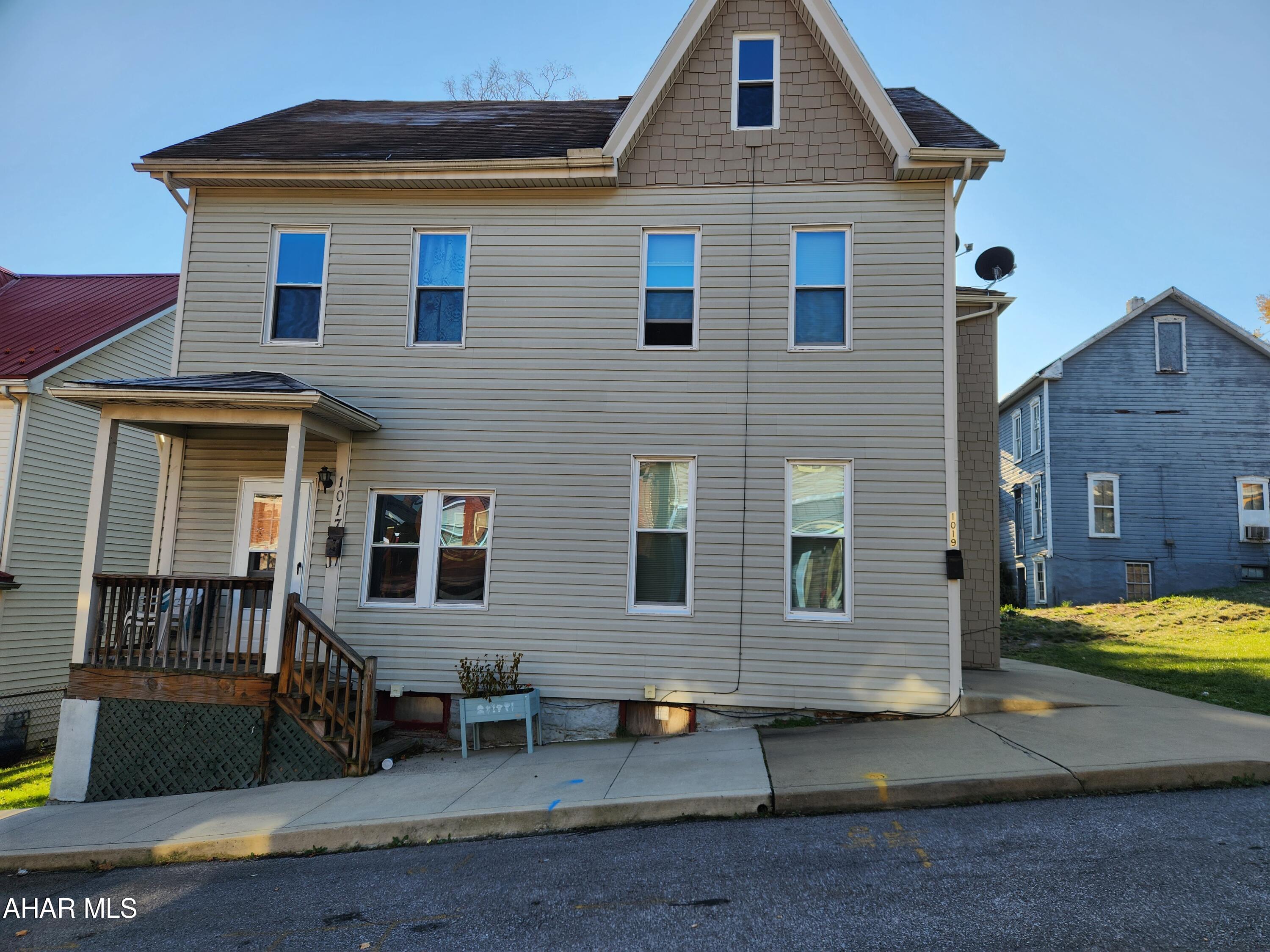 Great opportunity to purchase a fully rented duplex. This property rents for $1133/month. This property is part of a portfolio and can be sold separately or together. Current renter's certificate.  Call listing agent for more information.