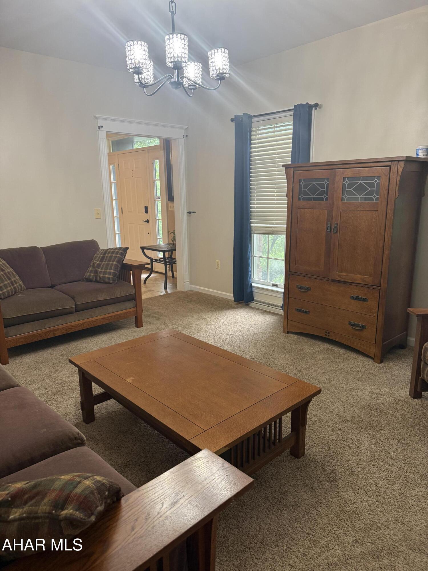 Hickory Hills - Residential