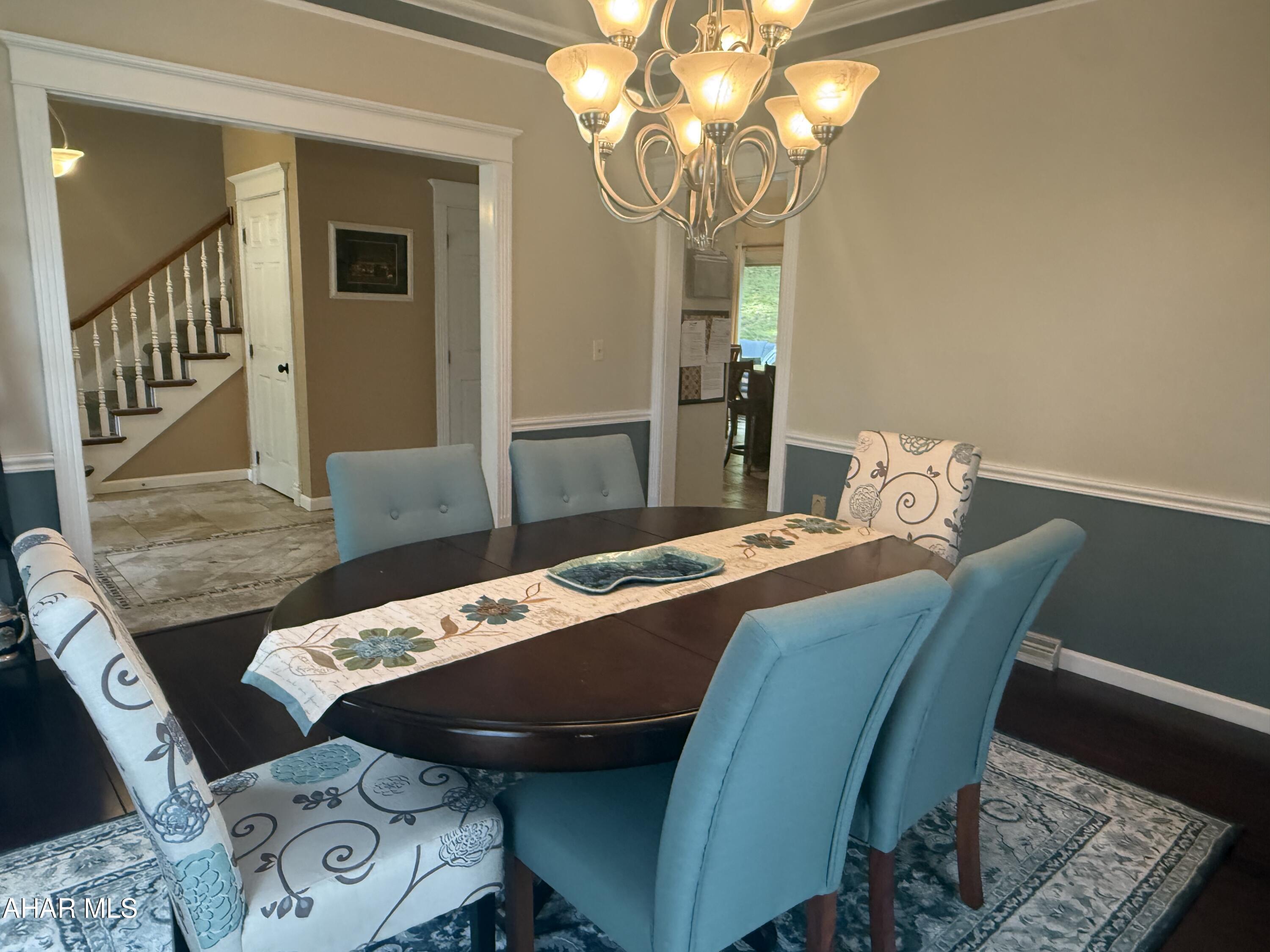 Hickory Hills - Residential