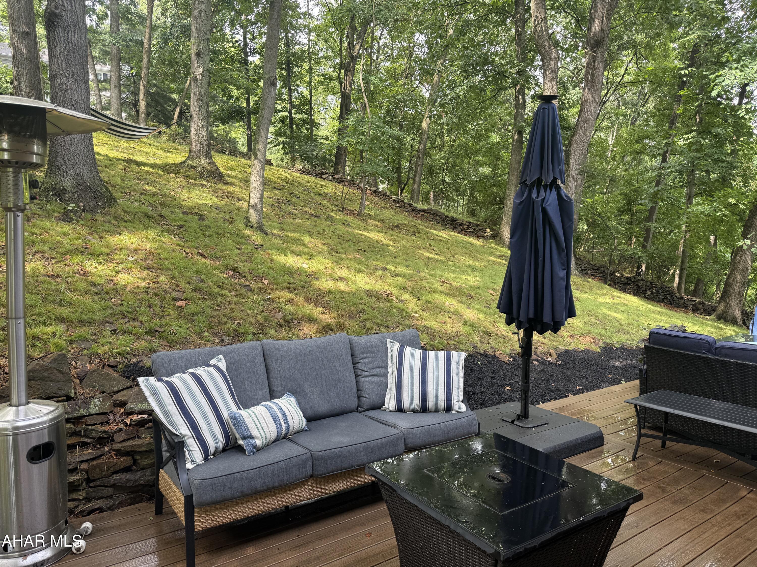 Hickory Hills - Residential