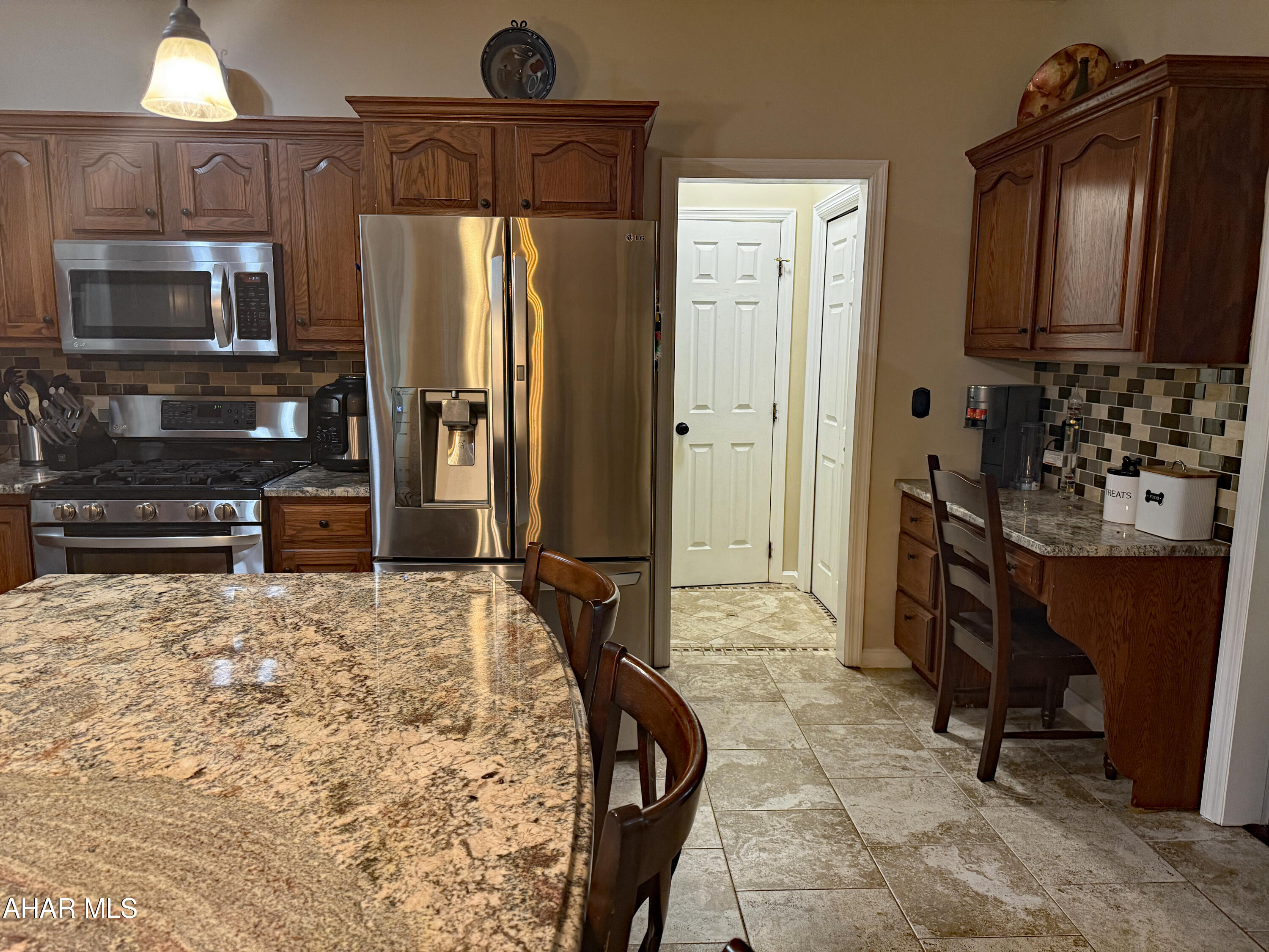 Hickory Hills - Residential