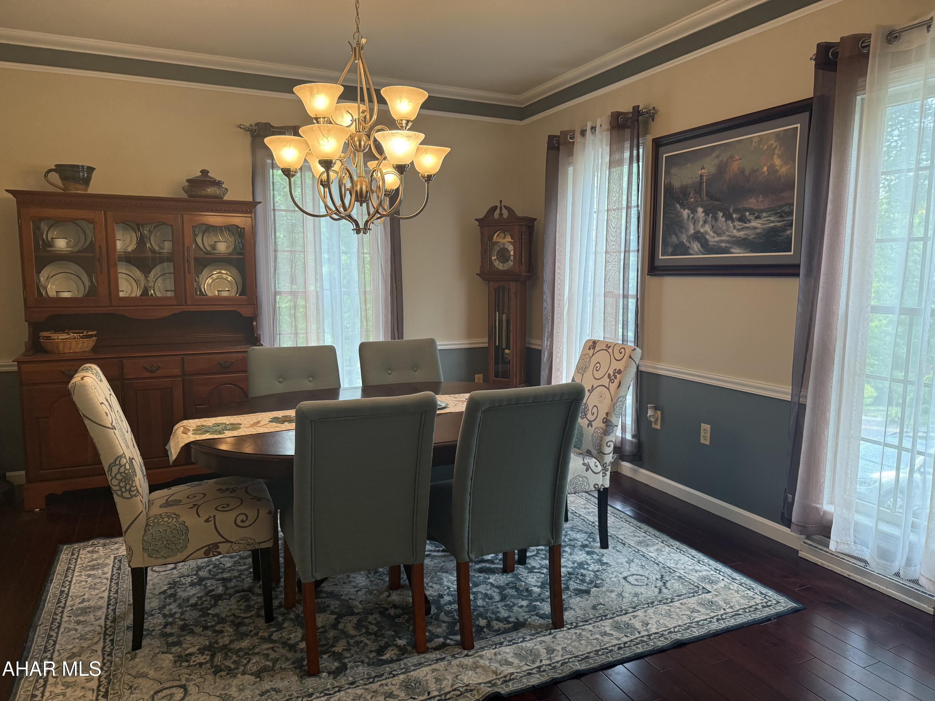 Hickory Hills - Residential