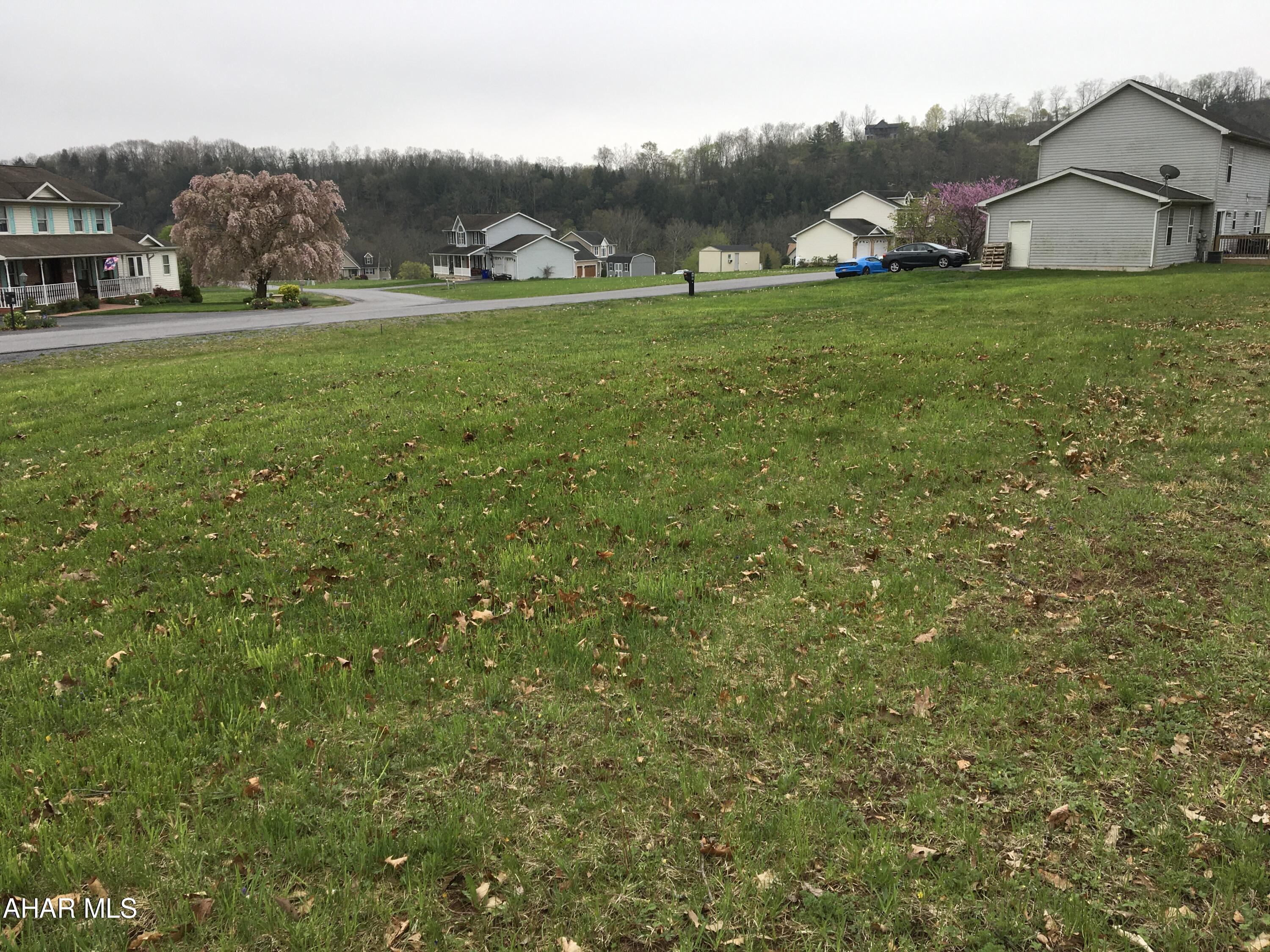 Riverview Estates - Land