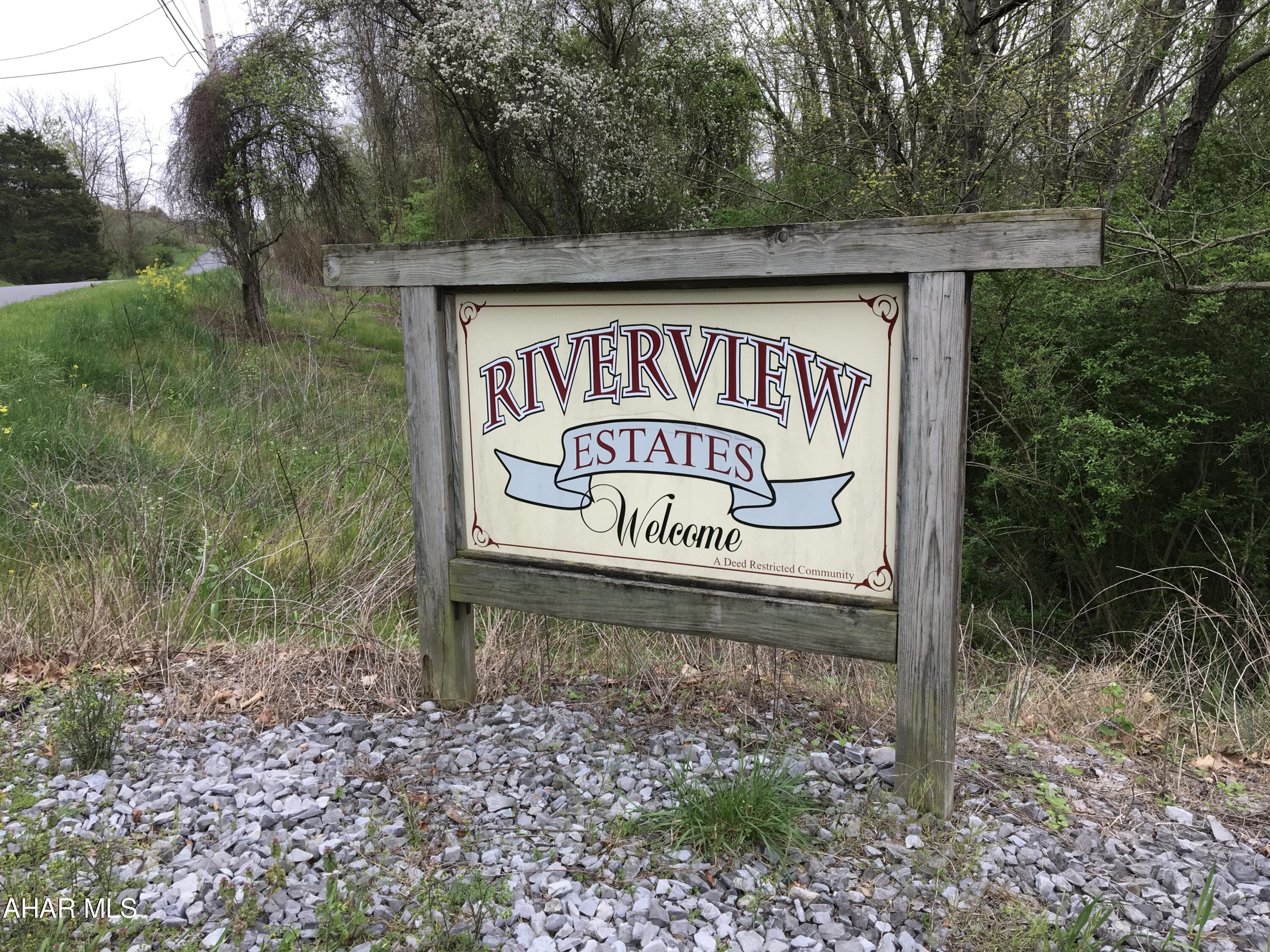 PRICE REDUCED!! Looking for a great piece of land to BUILD your Dream Home , here it is. Located in Riverview Estates. Lot 5-6 both available .