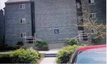 2nd floor studio, updated, sleeps 4, Assoc Dues of $170/mo includes trash, cable, exterior maintenance, use of pools and tennis courts.