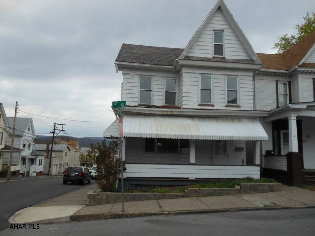 Property is being sold in AS IS condition.  This is a Fannie Mae HomePath property.