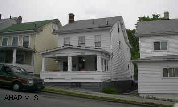 Great starter.  Nice 3 bed, 1.5 bath, good mechanics throughout.