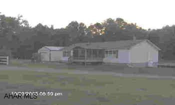Bright, well maintained 1996 modular on full basement. Bright, well maintained 1996 modular on full basement.