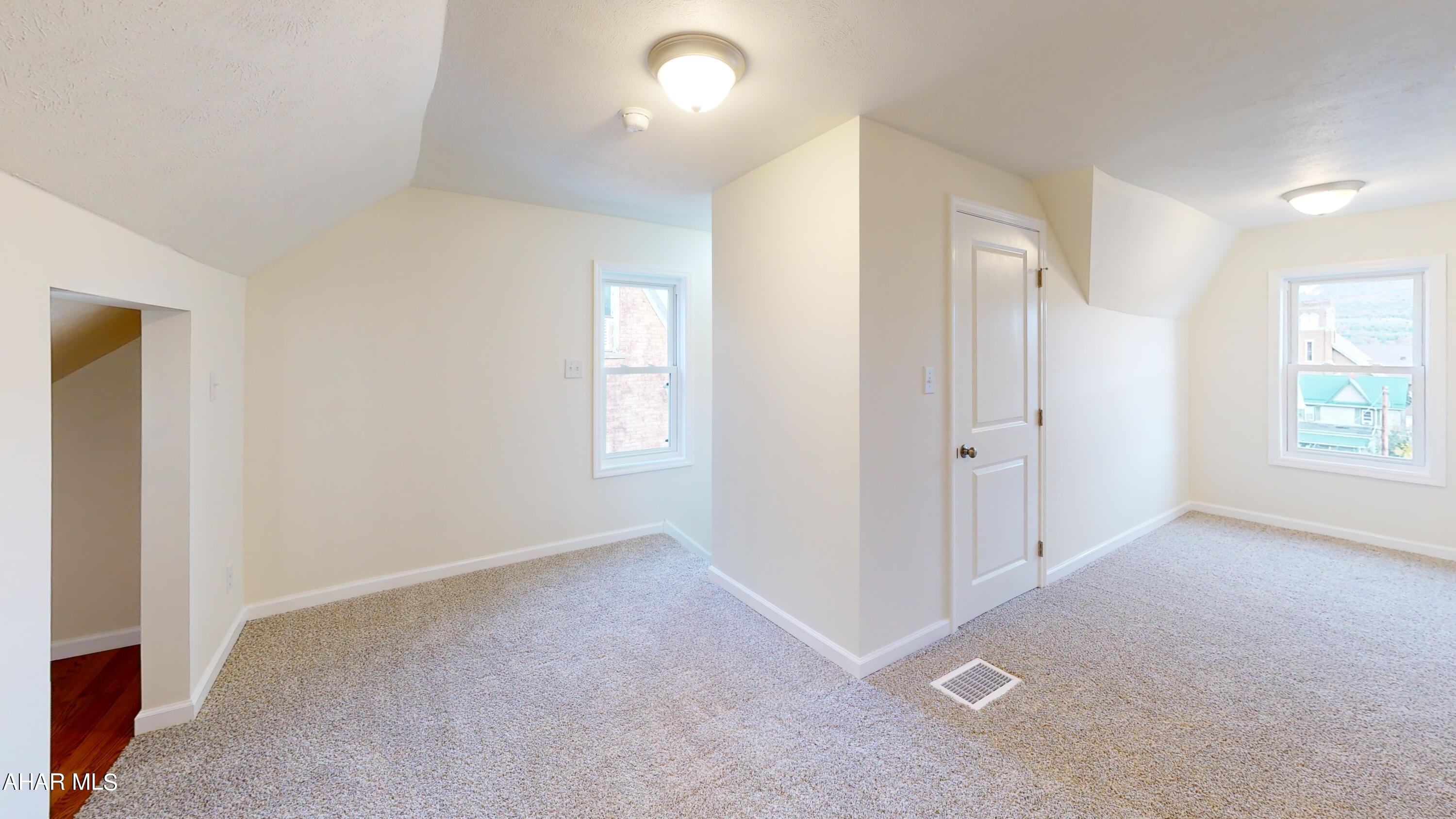 Juniata - Residential