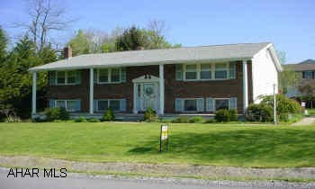 Seller is a licenced PA Real Estate Agent.