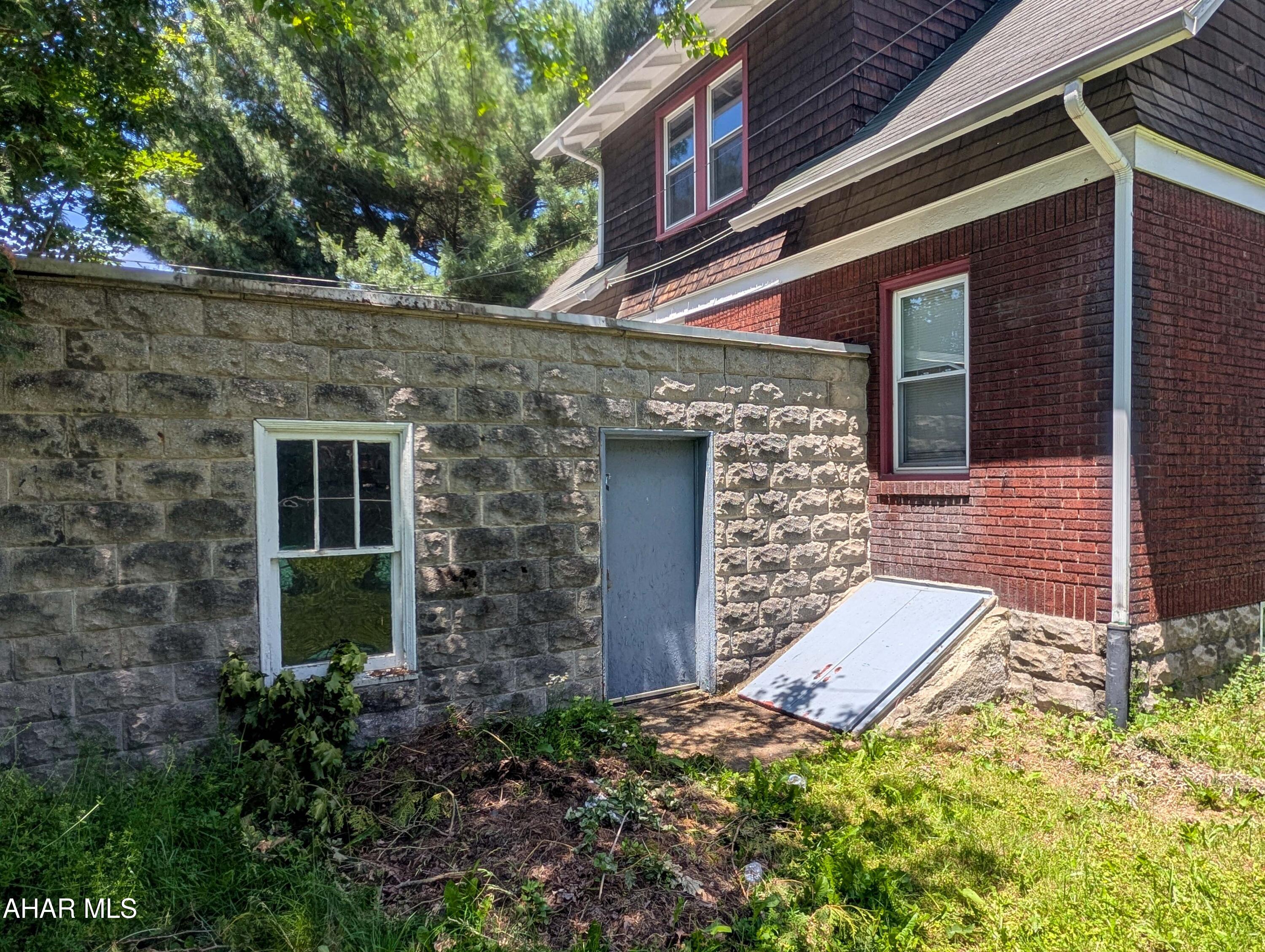 None - Residential Lease