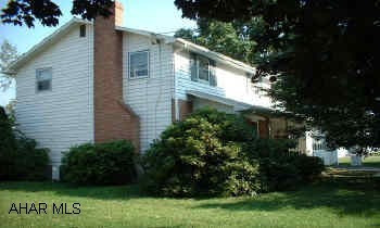 Well maintained home on large lot in Hollidaysburg boro. Fabulous new kitchen and dining room. Central air. Gas Fireplace. Newly painted interior. New roof 2002. Realtor is daughter of seller.