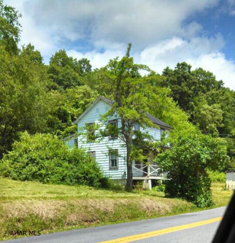 Timber rights are sold, All painted trees and all pine sold for 2.3 years.  House needs TLC, being sold as is.