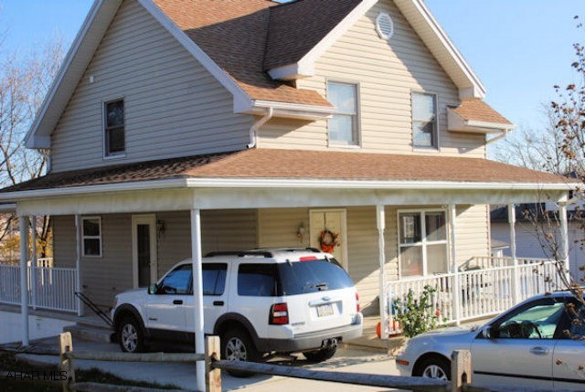 This nicely updated home with warm, modern colors feels like home the minute you walk in the door.  New carpeting and laminate flooring.  Huge master bedroom.  Central air.  Carport.  Wrap-around porch.  Ebner elementary school.