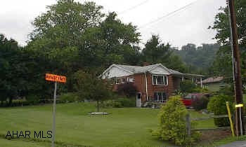 MANOR PARK FROM 22 TOWARDS FRANKSTOWN SCHOOL. AT INTERSECTION AFTER SCHOOL TURN RIGHT, CROSS TRACKS. HOUSE ON LEFT. ALL BRICK RANCHER WITH LARGE CORNER LOT, ENCLOSED COVERED PATIO, FIREPLACE, GARAGE. CALL DARLA 934-4663 OR 696-1227. MANOR PARK. ALL BRICK. 2-3 BEDROOM RANCHER ON LARGE LEVEL CORNER LOT. FIREPLACE, SCREENED IN PATIO, REC. ROOM, CENTRAL AIR. CALL DARLA 934-4663 OR 696-1227.