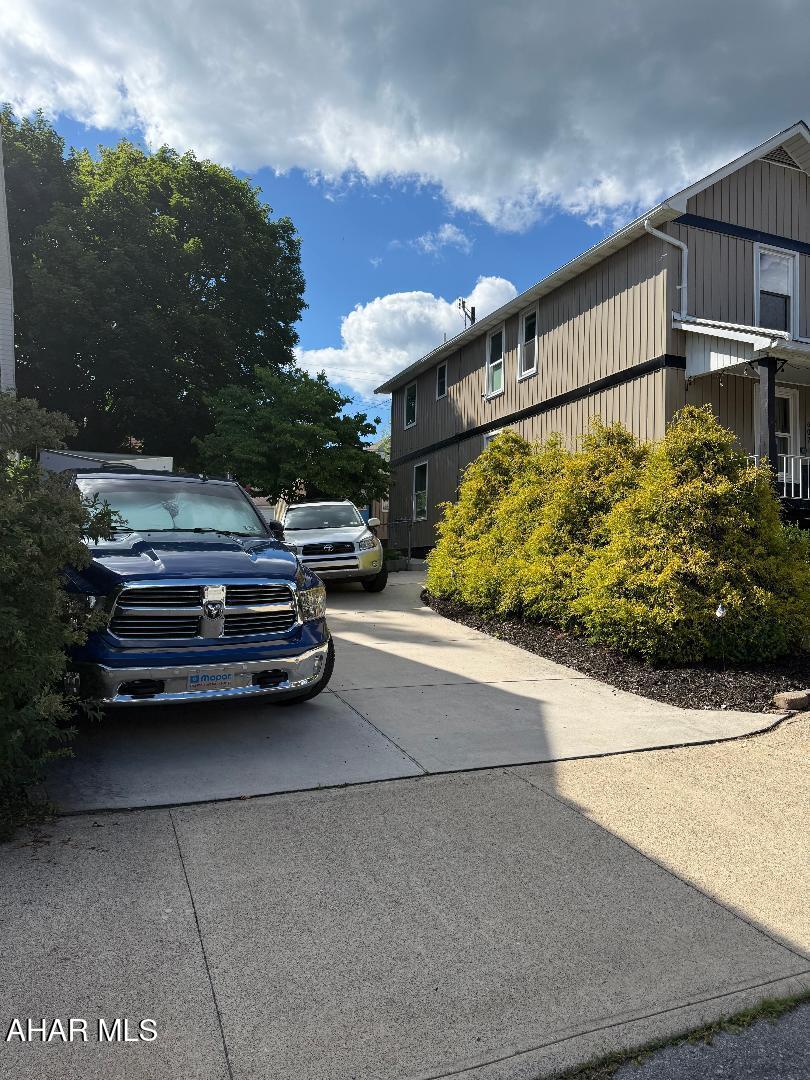 Juniata - Residential