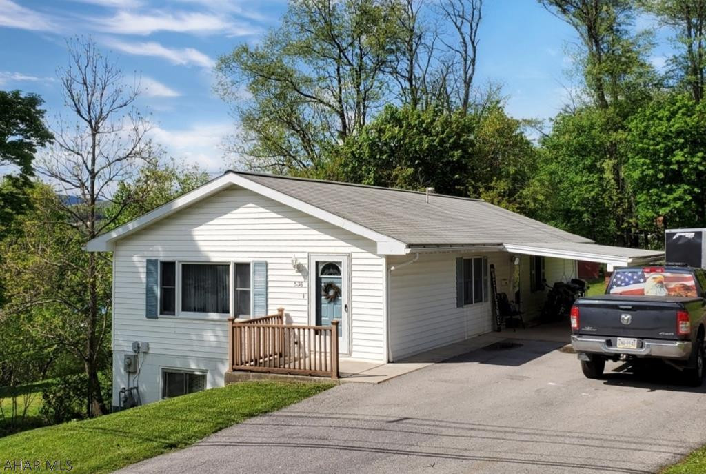 Cozy 3 bedroom 2 bath RANCH home in Highland Park. This home features a gorgeous updated kitchen and new Armstrong pryzm maritime weathered flooring throughout! The basement is ready to be finished and is plumbed for a 3rd bathroom!  Buyers must be Preapproved. (Buyer to confirm sq footage, taxes, and lot size)