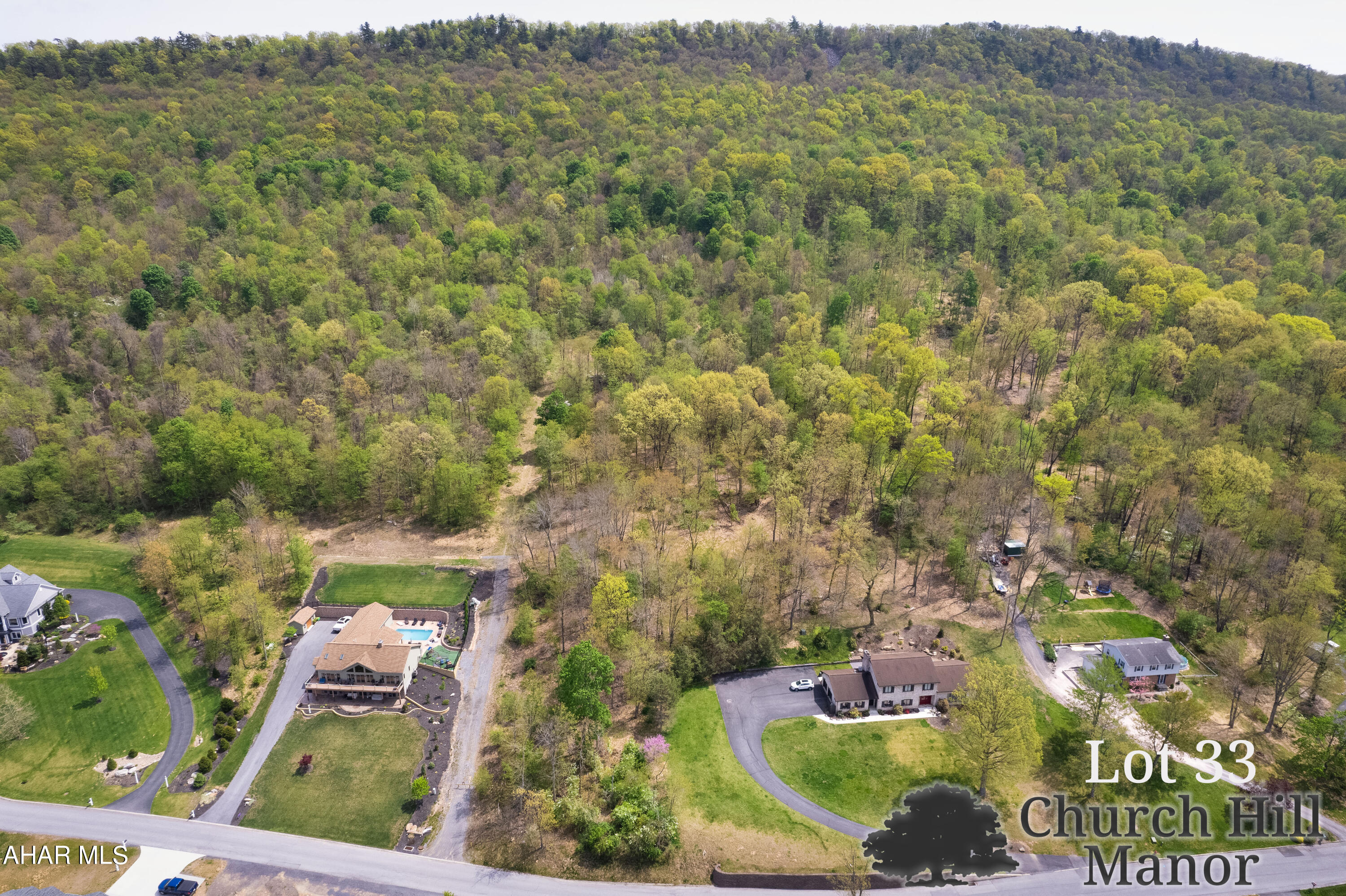 This is lot 33 in Church Hill Manor Development. Located just outside the Bedford Borough but convenient to the downtown area, schools, shops, restaurants, the Bedford Elks Country Club and Omni Bedford Springs Resort. Electric, sewer, and natural gas. Build your new home today!!