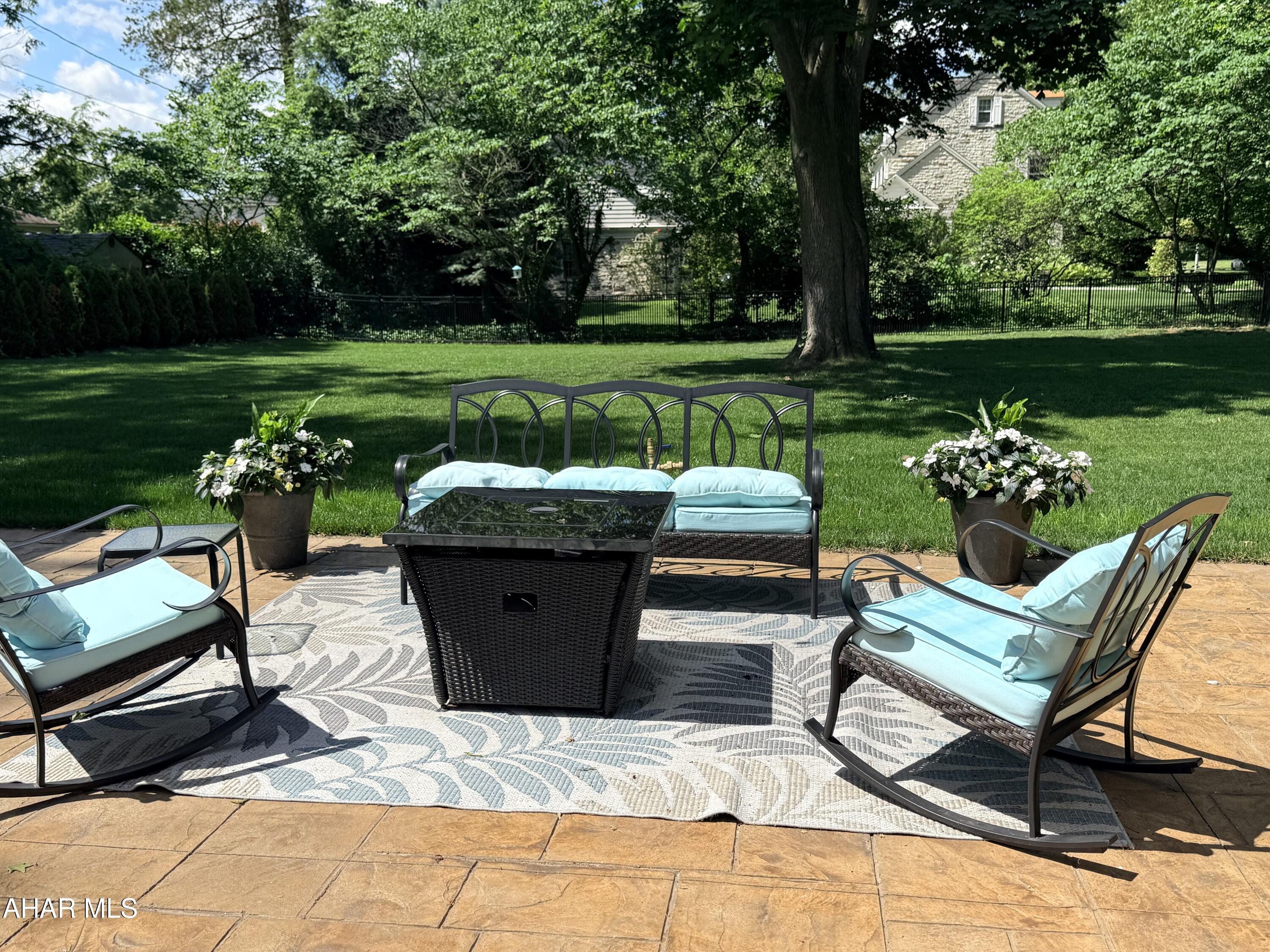 Mansion Park - Residential
