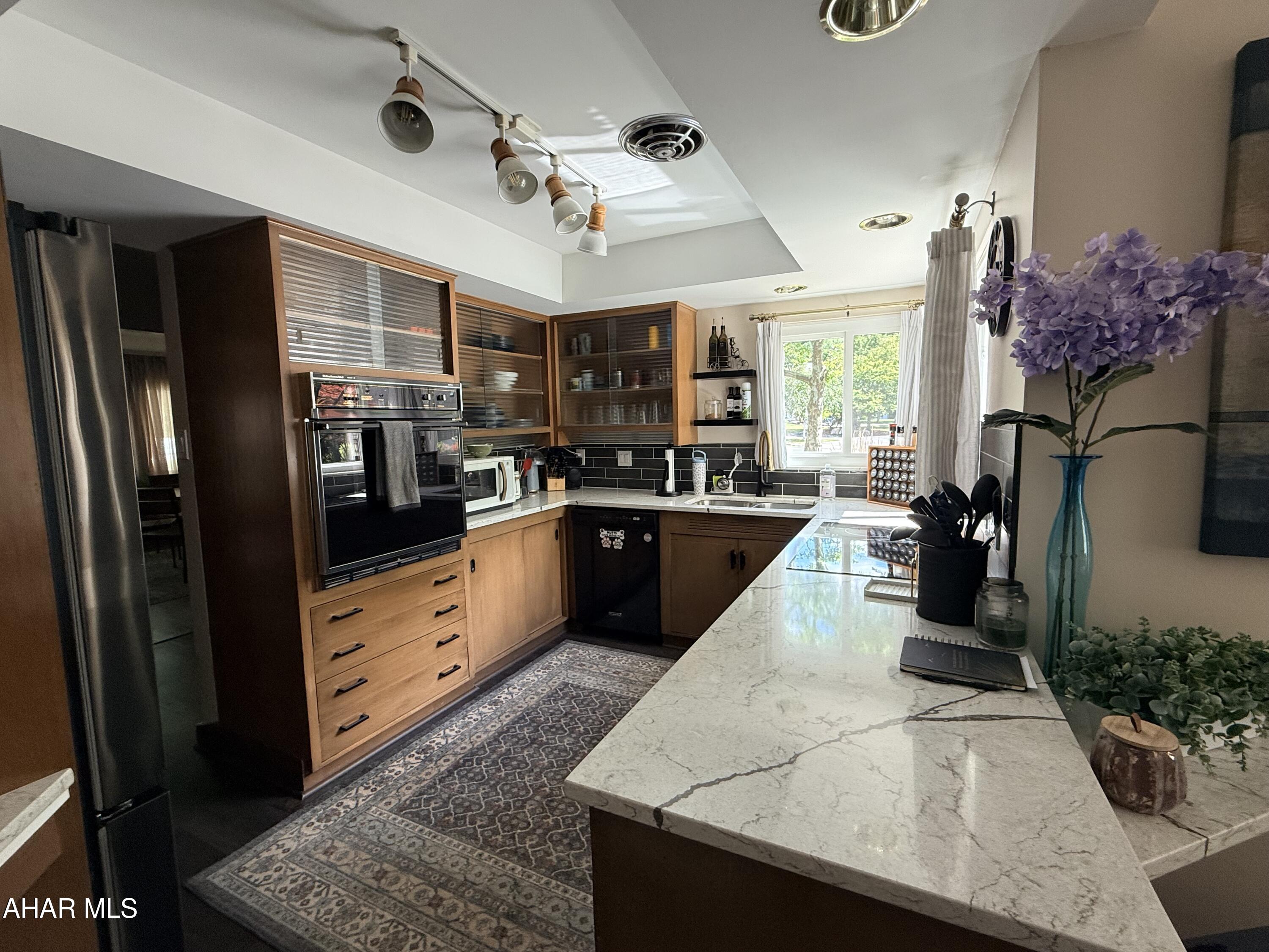 Mansion Park - Residential