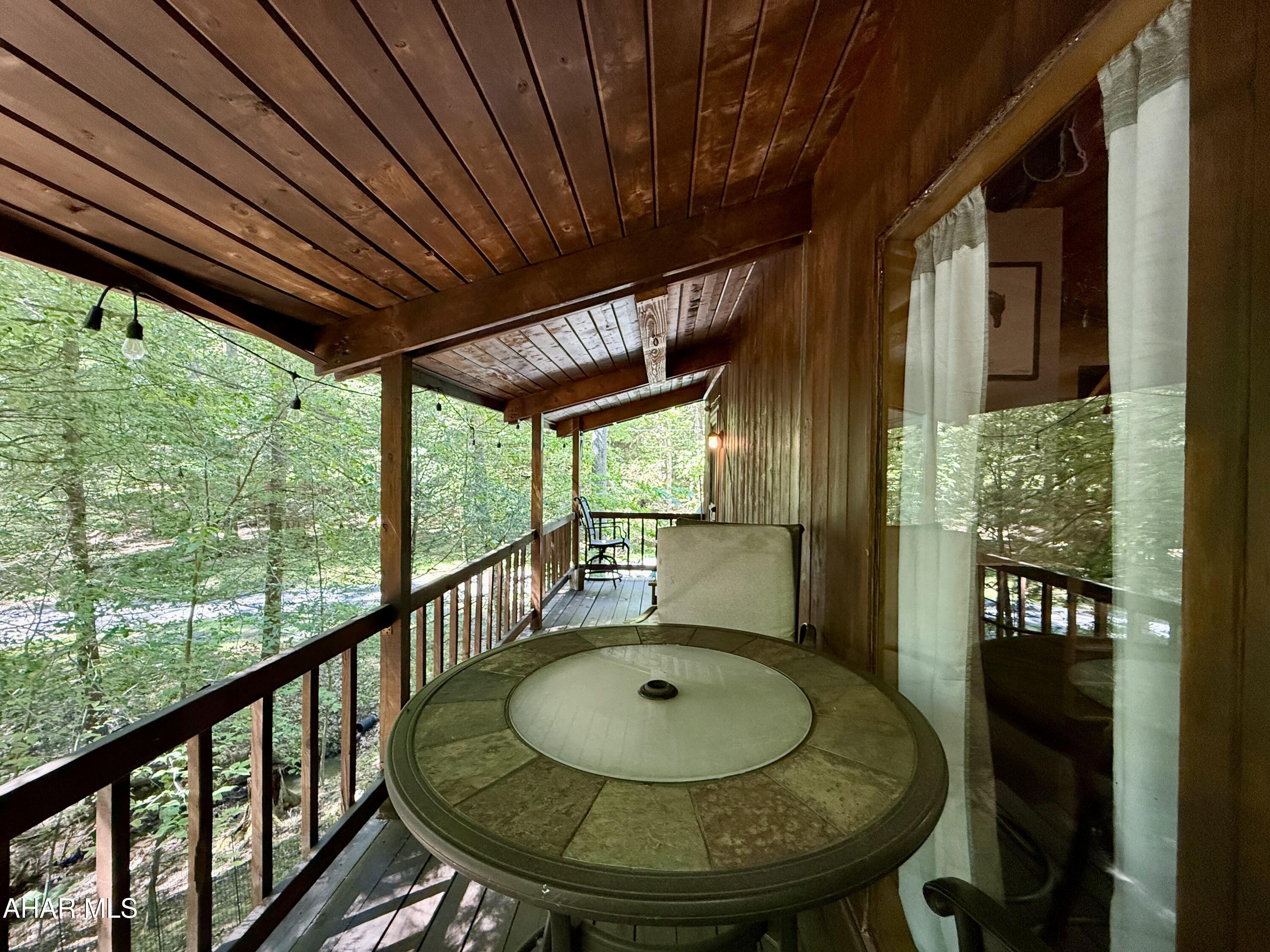 Glendale Yearound - Residential