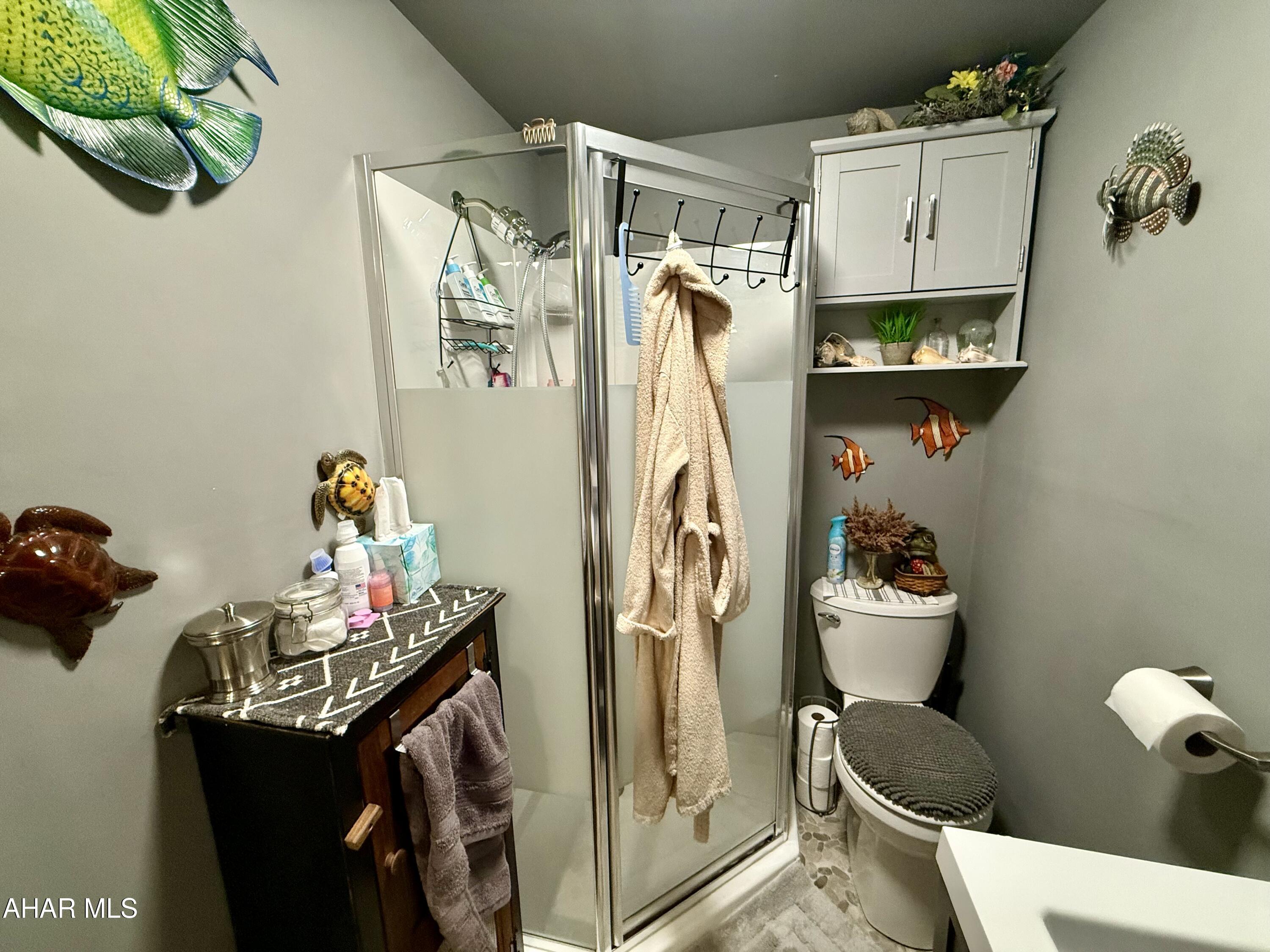 Glendale Yearound - Residential