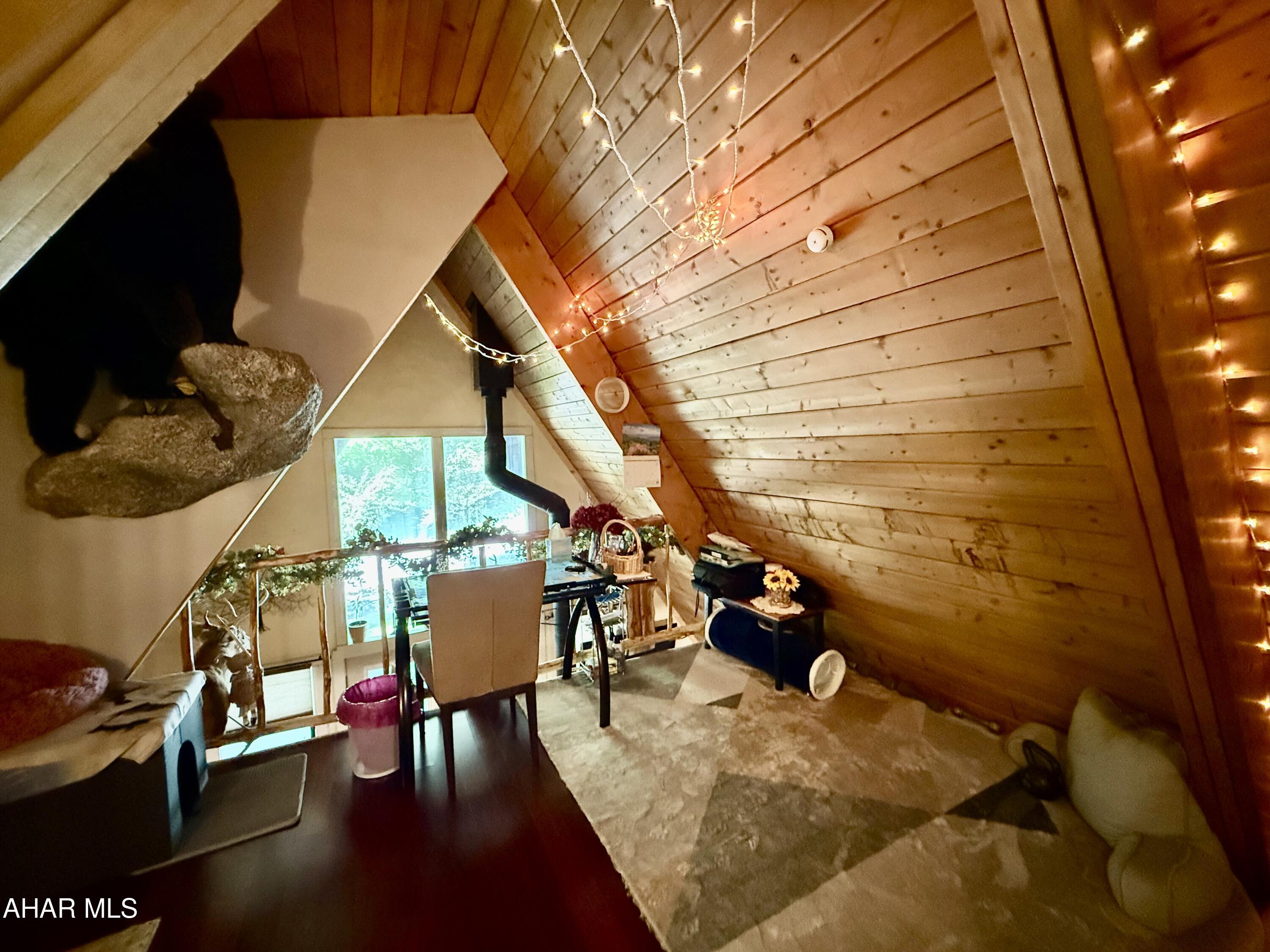 Glendale Yearound - Residential