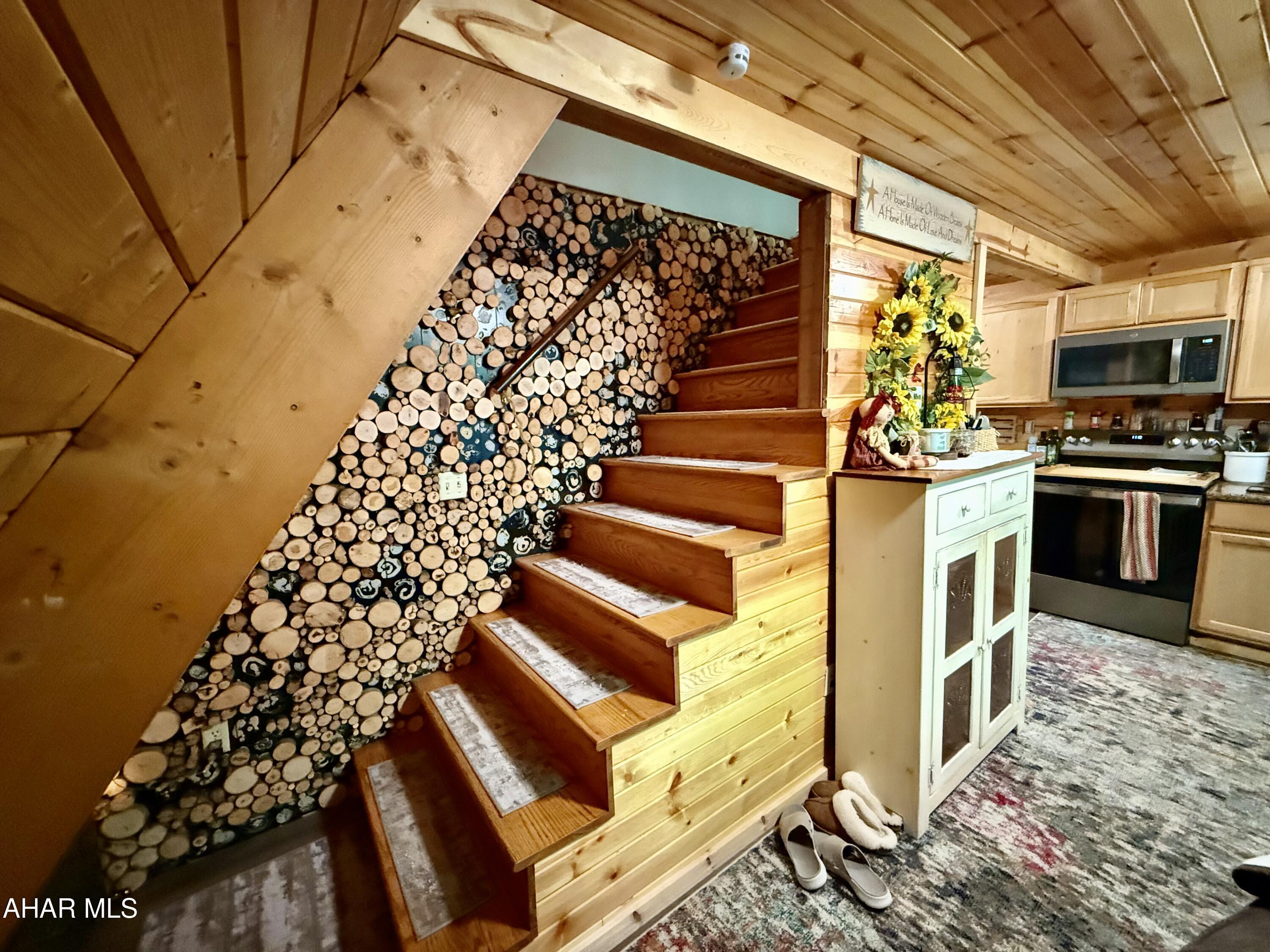 Glendale Yearound - Residential