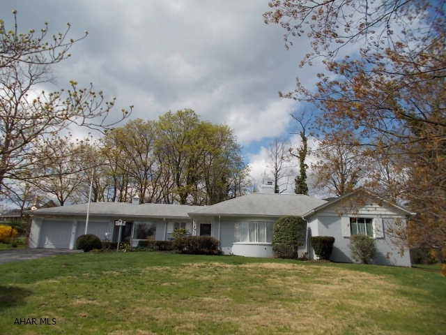 Premier location in Sylvan Hills! Wonderful 3 bedroom brick ranch home on lovely 0.84 lot. Newer kitchen w/corian countertops, farm sink, new appliances, new laundry room with new cabinetry, c-tops, sink and new flooring. Bonus room could be playroom, office, den. Terrific back yard with darling gardening shed or playhouse and back patio. Original stone waterfall for pond still existing. Motivated Seller!