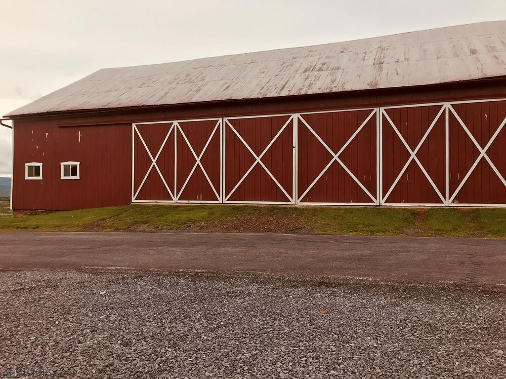 Unknown - Farm