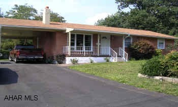 SELLER WILL INSTALL NEW KIT SIMILAR TO 1200 21ST AVE FOR ADDTL $4500. DSWR, SINK AND MICROWAVE EXHAUST INC.  3 BEDROOM BRICK EXTENSIVELY REMODELED.  CERAMIC FLOOR IN KITCHEN, DINING ROOM, AND 1/2 BATH.  1ST FLR LAUNDRY.  GAS LOG FIREPLACE IN LIVING ROOM.  CARPORT.  SELLER TO INSTALL CENTRAL AIR.  DECK PORCH.