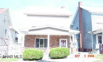 All separate utilites - 1 bedroom downstairs, currently vacant. Rented 2-3 bedroom upstairs plus garage rental of $100 month rented. 5 yr. old roof, good mechanics.