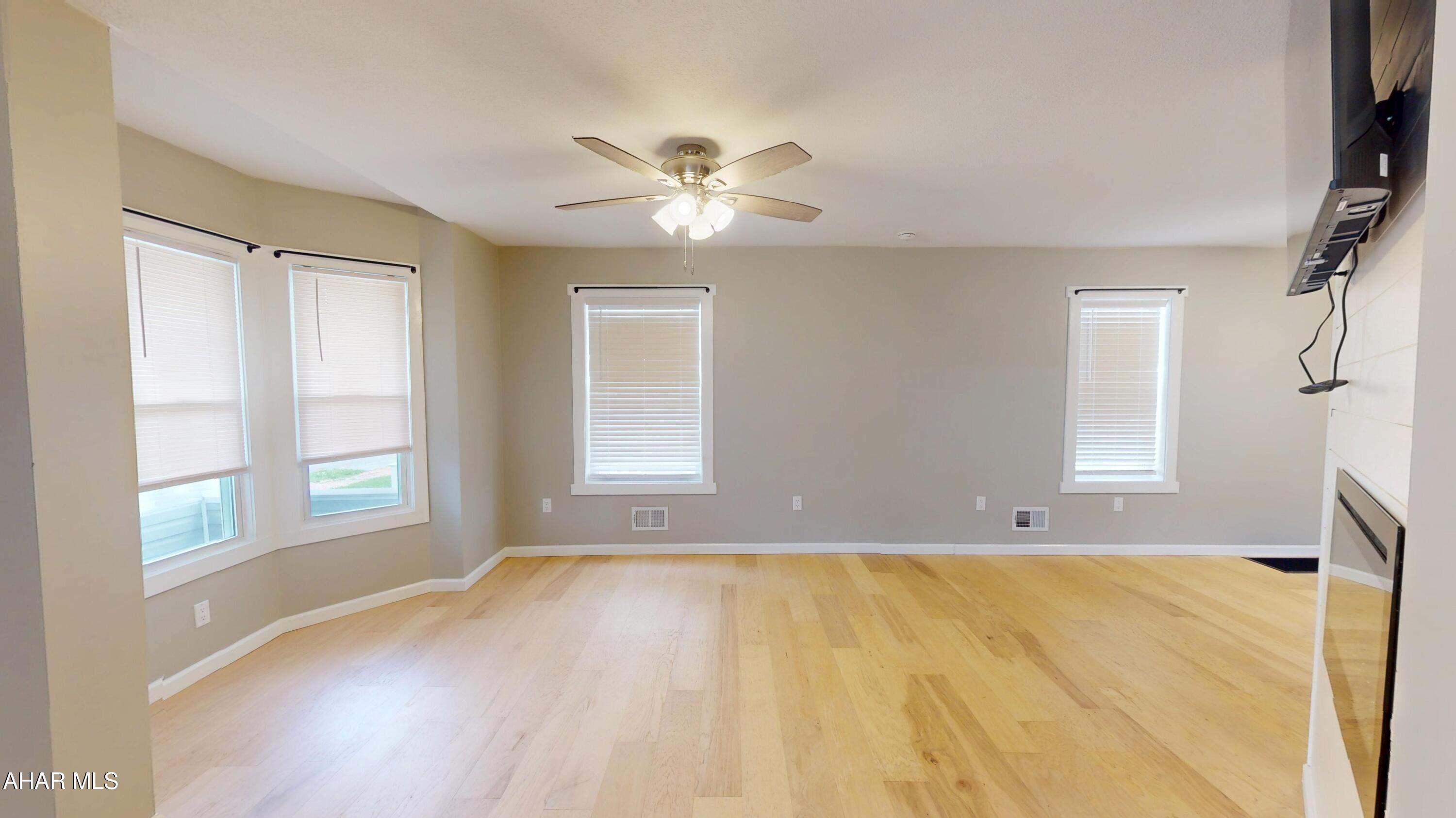 Juniata - Residential