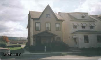 WATER DAMAGE IN DINING AND KITCHEN AREA WILL BE FIXED, NEW HOT WATER HEATER, NEW WATER LINES TO BATHROOM.  DOUBLE LOT.
