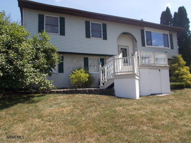 Put your personal touches on this rustic original home in Rolling Hills. This 3 br, 13/4 bath offers many updates on a nice size lot. On the outside you have new decks. On the inside you have a new water heater, ultraviolet light and two heating sources. Top that off with a 40 year old roof with many years remaining.