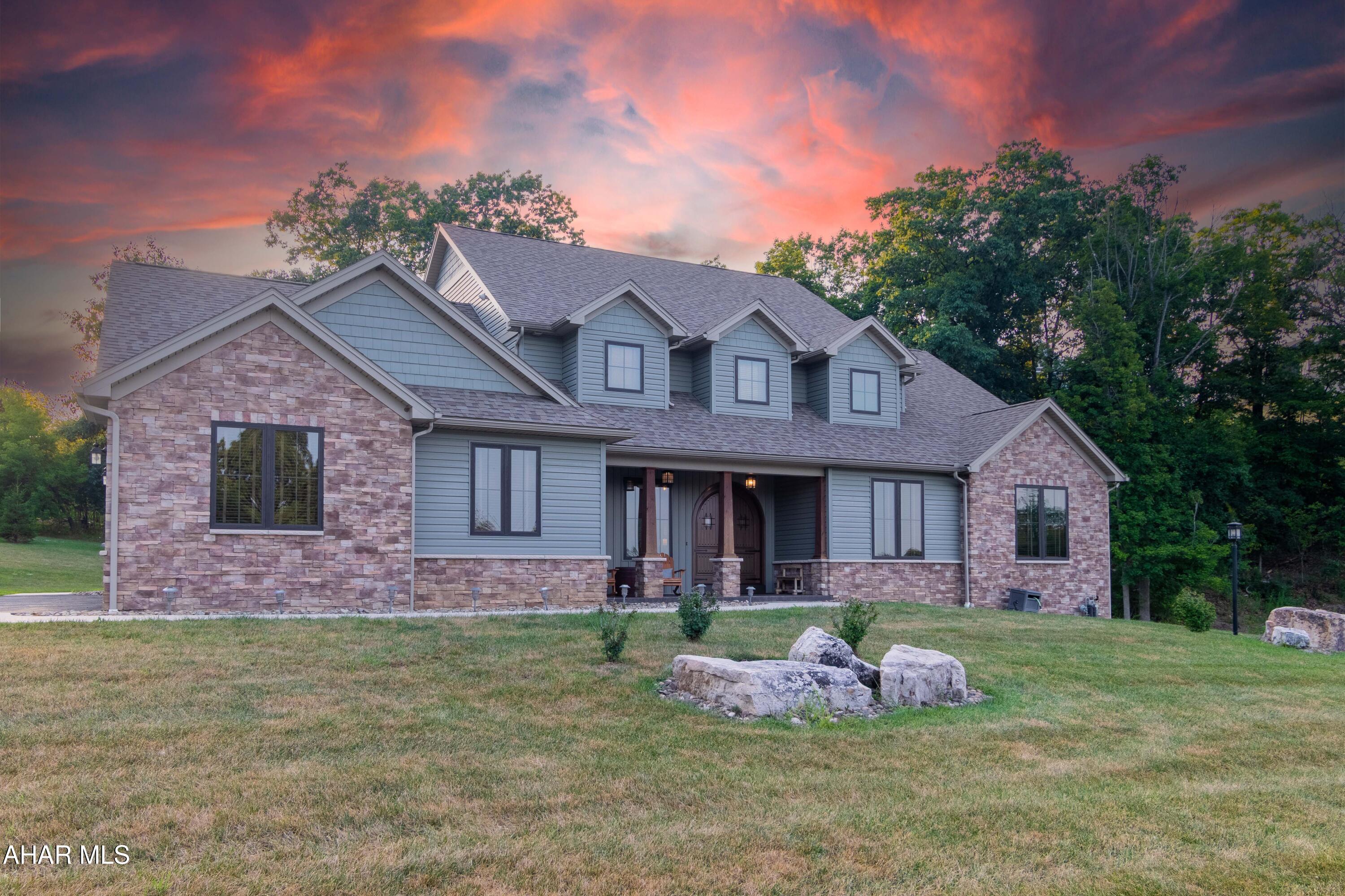 Fox Hollow - Residential