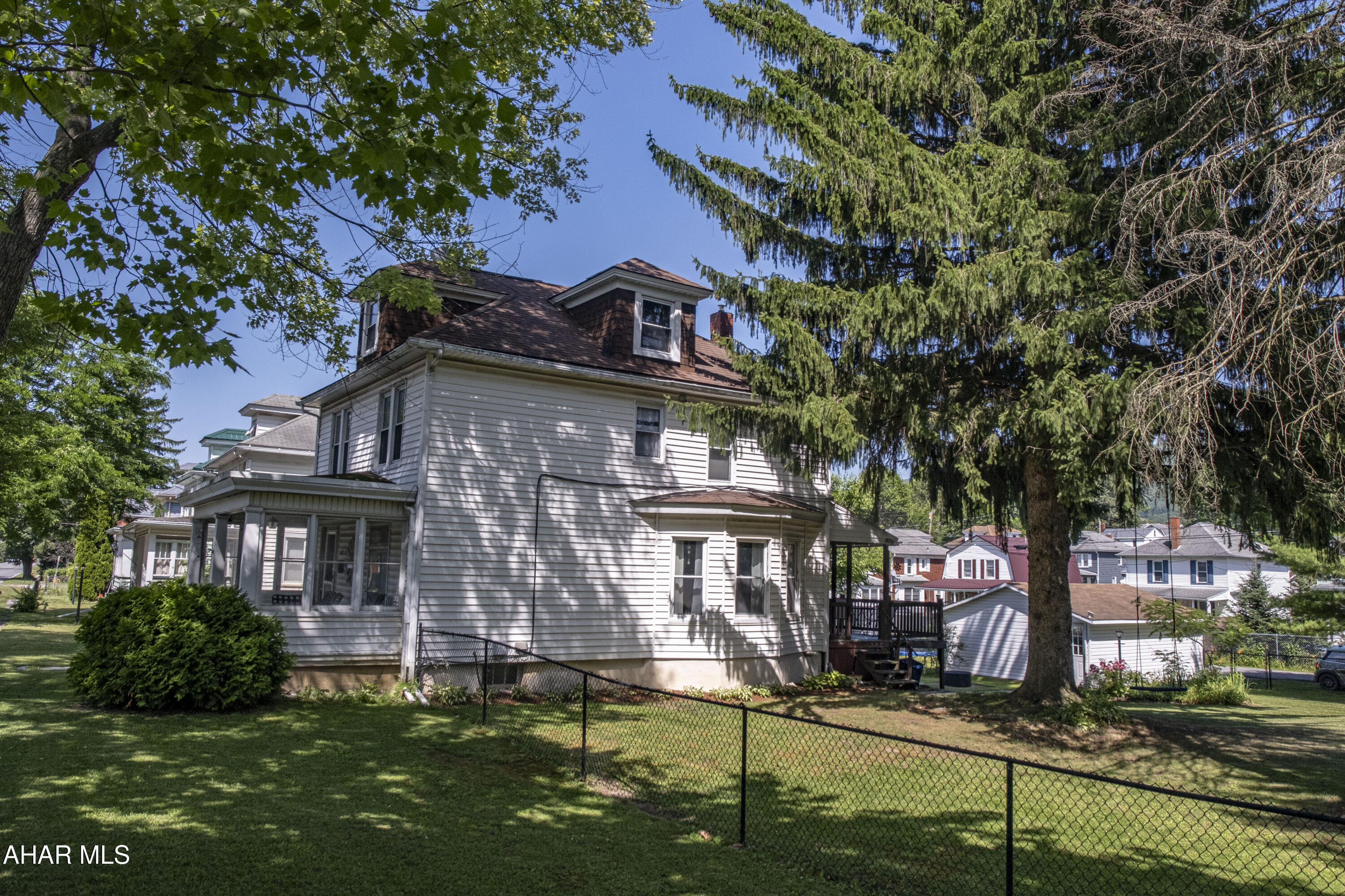 East End - Residential