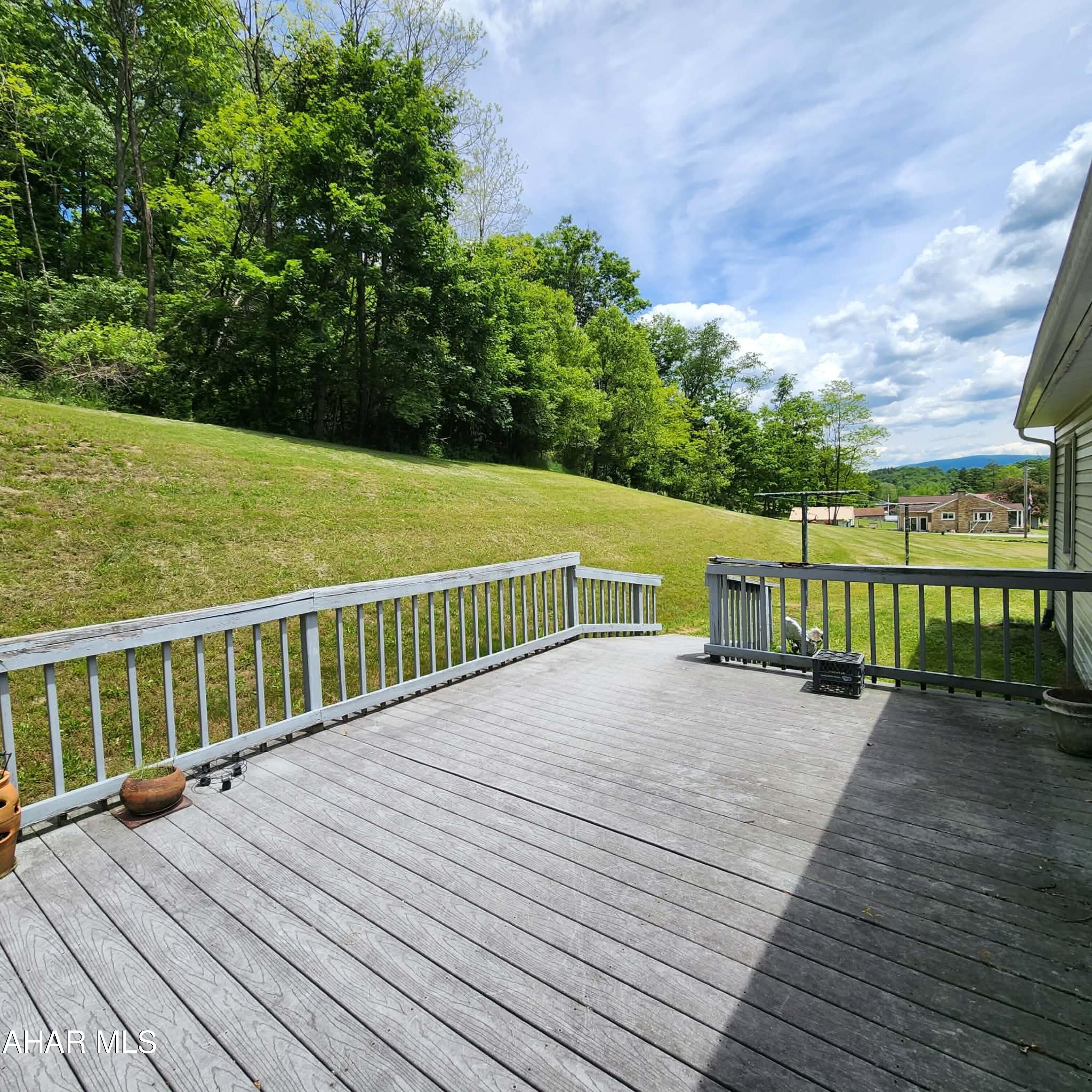 Maple Hollow - Residential