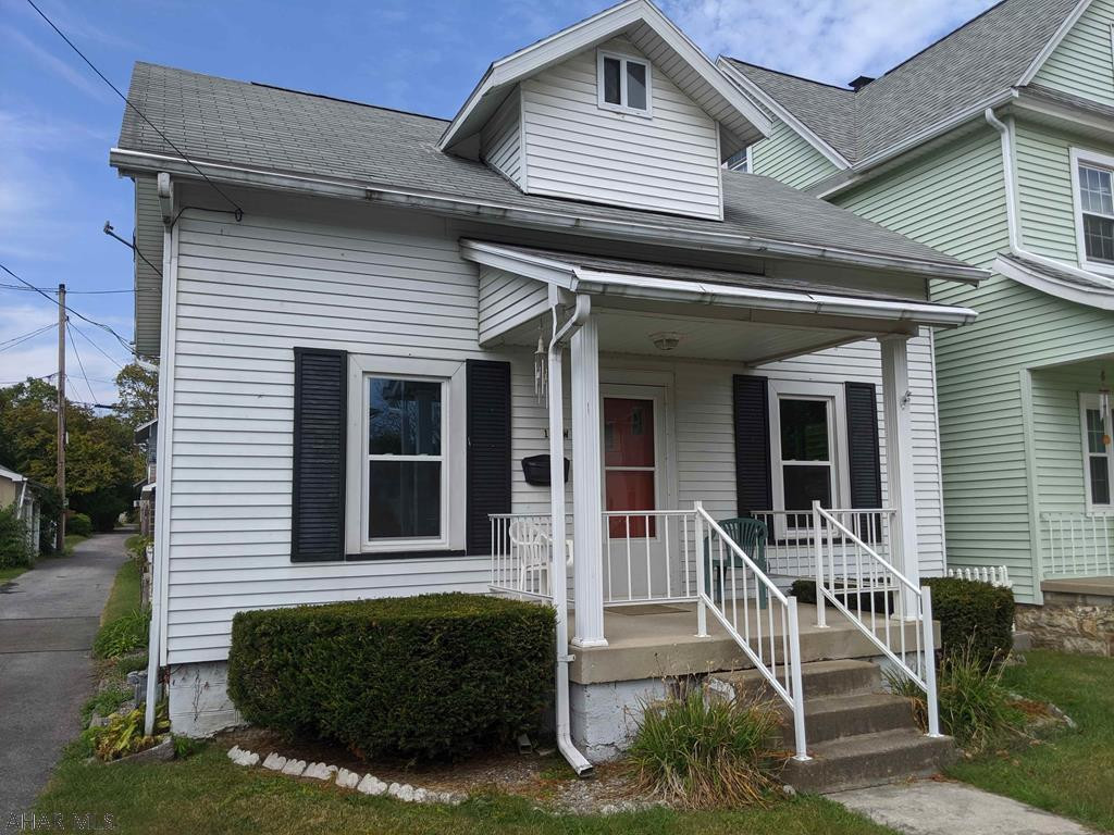 Freshly remodeled with a new kitchen and bathroom. Fresh carpet and paint throughout. Features a nice size yard and a 1.5 car detached garage. New double pane windows. Additional space on the enclosed rear porch. This is a great opportunity for a move in ready home.