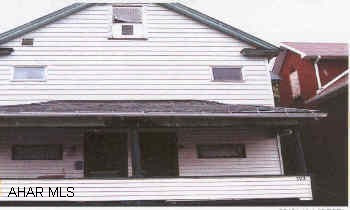 Right side vacant, walk in - open left side, knock - tenant occupied and no phone.
