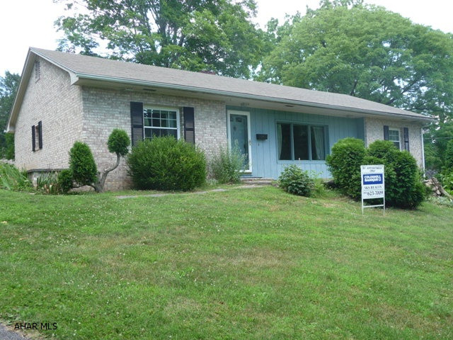 Nice brick ranch with 3 bedroom and 2 full baths. Tucked in quiet setting with great view of Bedford Elks golf course. Features hardwood floors and over sized 1-car garage. Great buy, a must see!