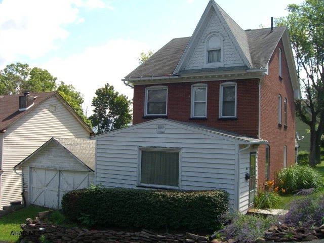 Juniata - Residential